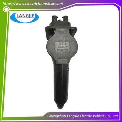 좋은 가격 전기 순찰차 충전 소켓 플러그 관광용 자동차 충전기 220V 충전 인터페이스 온라인으로