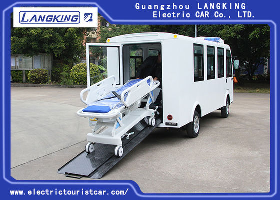 주문을 받아서 만들어진 색깔 전기 골프 카트 구급차 8는 + 1개의 침대 72V /7.5KW AC 모터에 자리를 줍니다